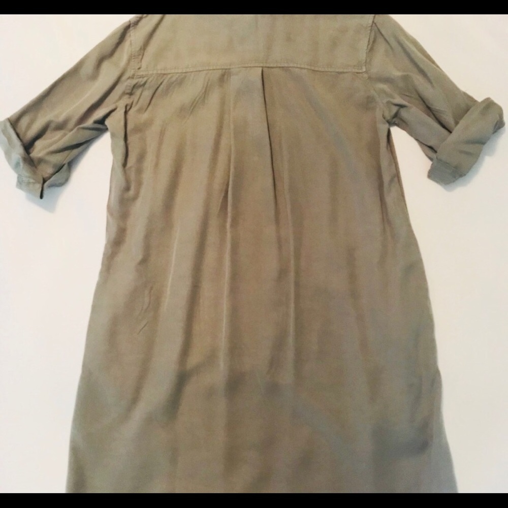 Thread & Supply Sage Rolled Sleeve Tunic!!!